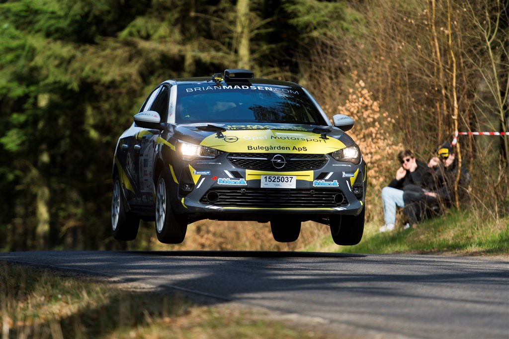 Mikkel Njor fik en stærk premiere i Rally4-klassen med den ditto helt nye Opel Corsa Rally4. Nu skal der bygges på den gode start.
(Foto: Jokum Tord Larsen)